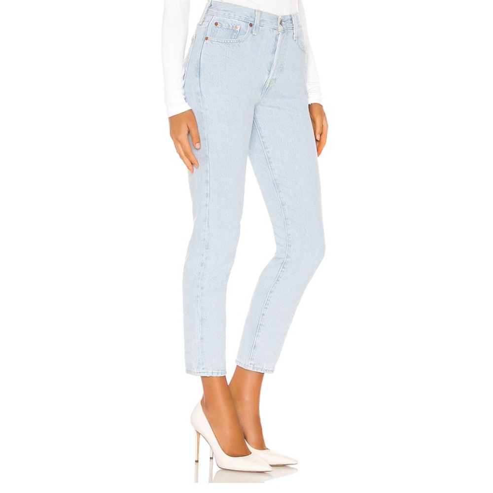 Levi’s Wedgie Icon Jeans